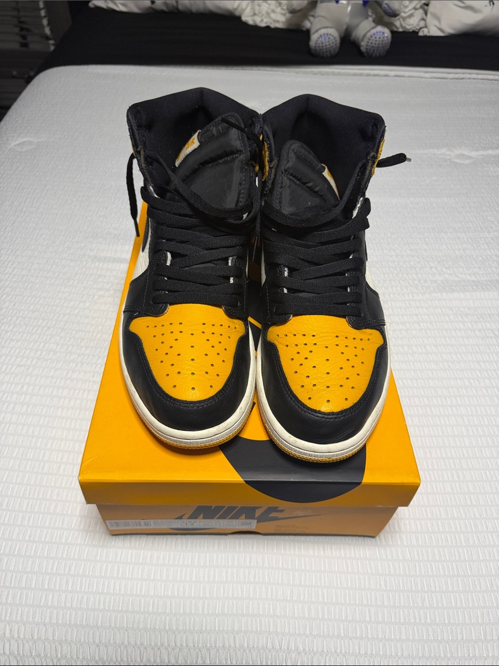 Air Jordan 1 Retro High OG Taxi / Black size 12